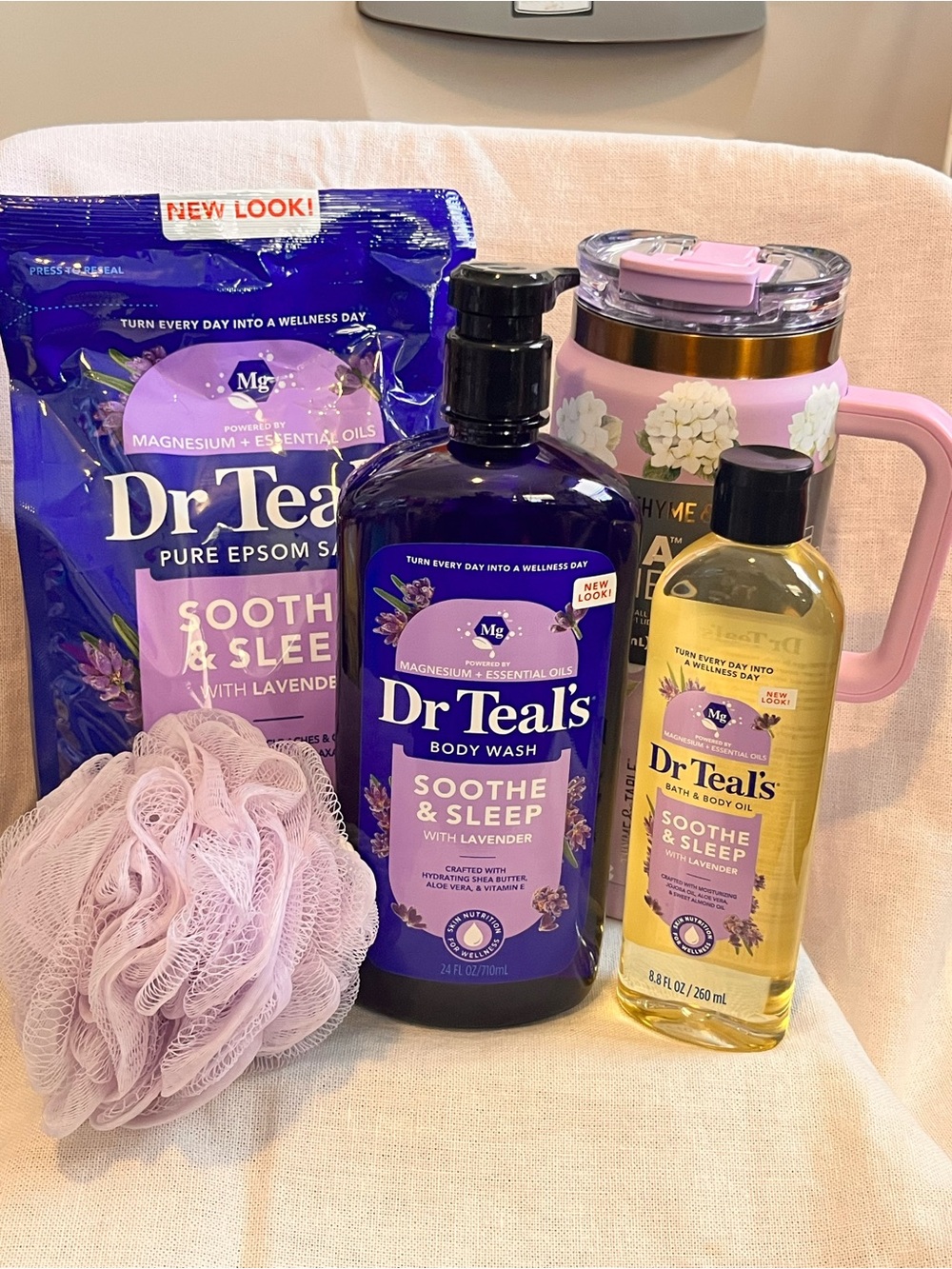 Dr. Teal’s Soothe & Sleep Lavender Body Wash & Bath Bundle